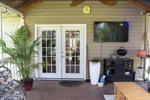 Exterior - 550 Walker Rd, Aurora, NC 27806 photo 8 of 10