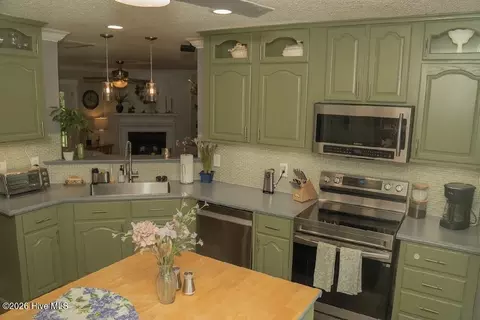 Kitchen - 550 Walker Rd, Aurora, NC 27806 photo 3 of 3