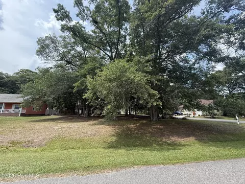 1776 Sandalwood Dr SW, Ocean Isle Beach, NC 28469