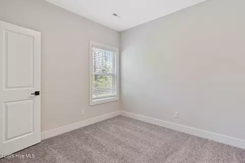 Bedroom - 136 Commons View Dr, Hampstead, NC 28443 photo 2 of 3
