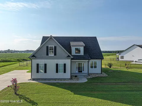 6041 J D Sutton Dr, Grifton, NC 28530
