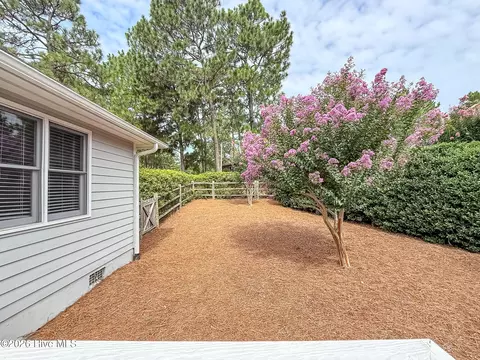 Exterior - 5 Bridle Path Cir, Pinehurst, NC 28374 photo 8 of 20