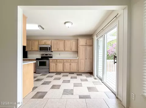 Kitchen - 5 Bridle Path Cir, Pinehurst, NC 28374 photo 1 of 8
