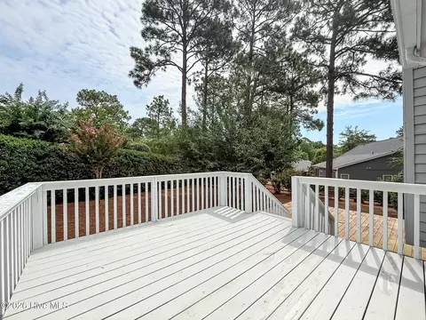 Exterior - 5 Bridle Path Cir, Pinehurst, NC 28374 photo 5 of 20