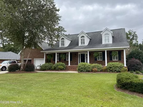1611 Sanderling Dr, Morehead City, NC 28557