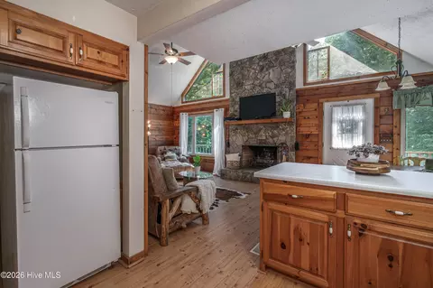 Kitchen - 525 Beaver Ridge Rd, Murphy, NC 28906 photo 3 of 3
