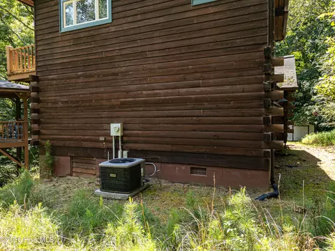 Exterior - 525 Beaver Ridge Rd, Murphy, NC 28906 photo 8 of 14