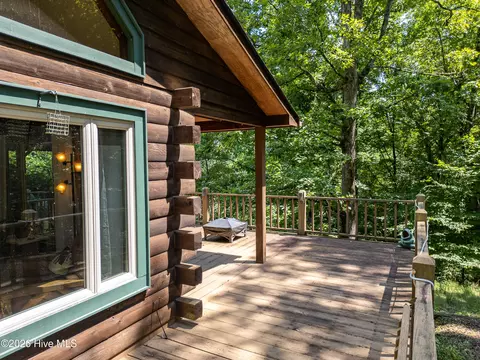 Exterior - 525 Beaver Ridge Rd, Murphy, NC 28906 photo 12 of 14