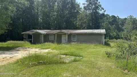 586 Tree Acres Cir NW # 1, Calabash, NC 28467