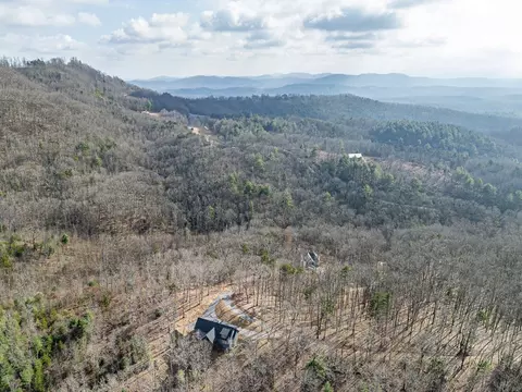 View/Area - 318 Tracks Holw, Murphy, NC 28906 photo 2 of 4