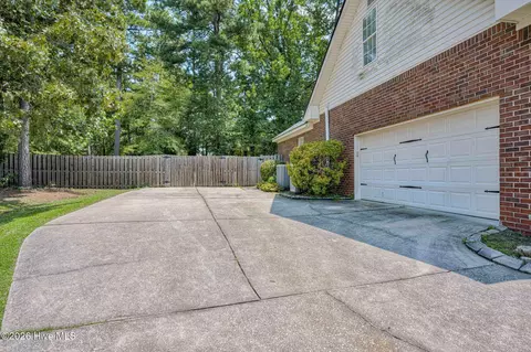 Exterior - 224 Bainbridge Dr, Evans, GA 30809 photo 2 of 7
