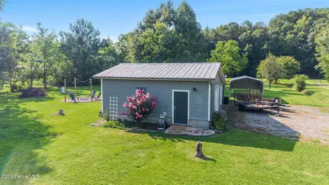 Exterior - 217 E Henry St, Atkinson, NC 28421 photo 15 of 19