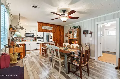 Dining - 217 E Henry St, Atkinson, NC 28421 photo 1 of 3