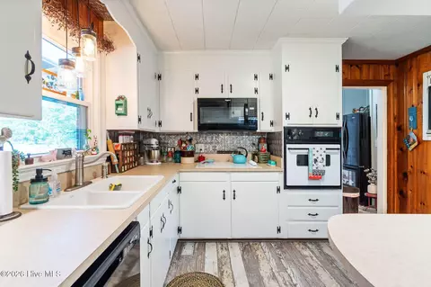 Kitchen - 217 E Henry St, Atkinson, NC 28421 photo 2 of 5