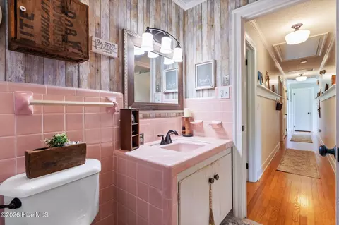 Bath - 217 E Henry St, Atkinson, NC 28421 photo 2 of 5