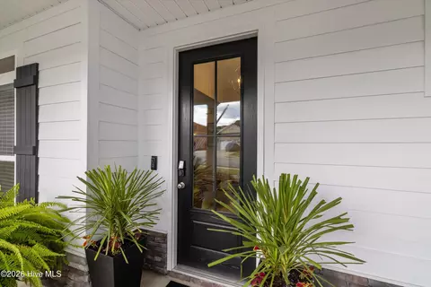 Entry Way - 237 Dublin Loop, Grovetown, GA 30813 photo 1 of 5