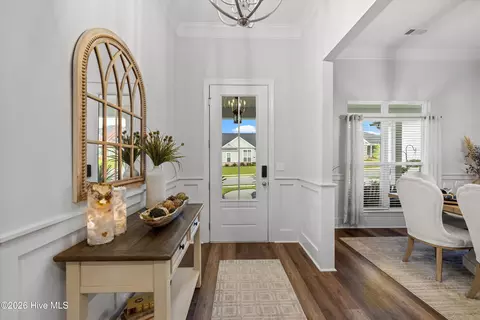 Entry Way - 237 Dublin Loop, Grovetown, GA 30813 photo 2 of 5