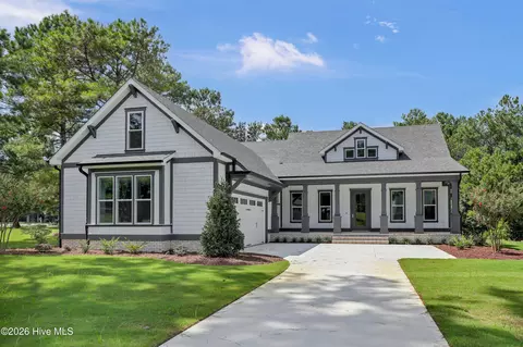 Exterior - 105 Tradewinds Dr, Hampstead, NC 28443 photo 1 of 6