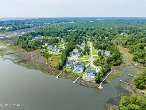 View/Area - 105 Tradewinds Dr, Hampstead, NC 28443 photo 10 of 15
