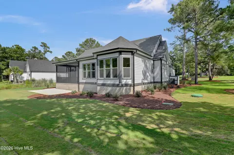 Exterior - 105 Tradewinds Dr, Hampstead, NC 28443 photo 4 of 6