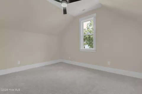 Bedroom - 105 Tradewinds Dr, Hampstead, NC 28443 photo 8 of 9