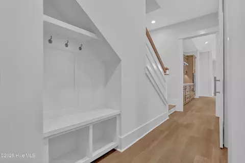 Entry Way - 105 Tradewinds Dr, Hampstead, NC 28443 photo 4 of 5