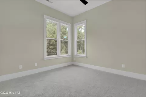 Bedroom - 105 Tradewinds Dr, Hampstead, NC 28443 photo 4 of 9