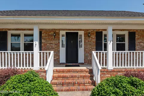 Exterior - 3313 Thread Needle Rd W, Augusta, GA 30907 photo 1 of 14