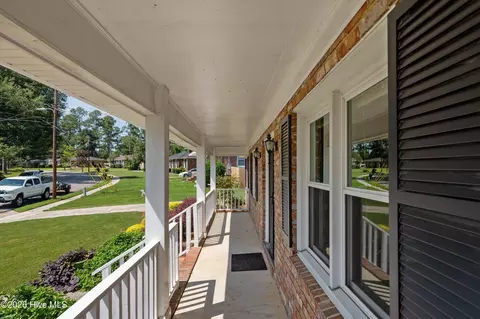 Exterior - 3313 Thread Needle Rd W, Augusta, GA 30907 photo 2 of 14
