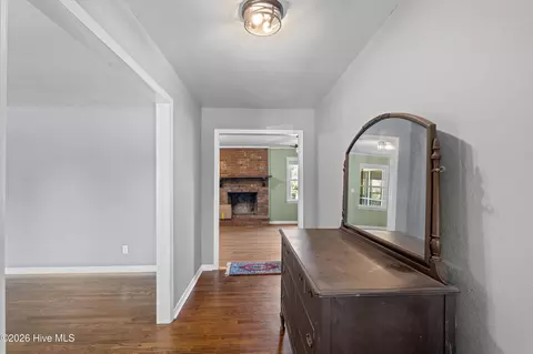 Entry Way - 3313 Thread Needle Rd W, Augusta, GA 30907 photo 3 of 3