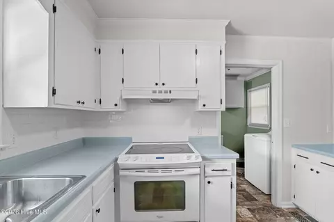 Kitchen - 3313 Thread Needle Rd W, Augusta, GA 30907 photo 5 of 5
