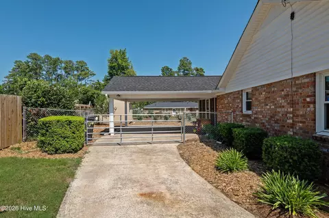 Exterior - 3313 Thread Needle Rd W, Augusta, GA 30907 photo 3 of 14