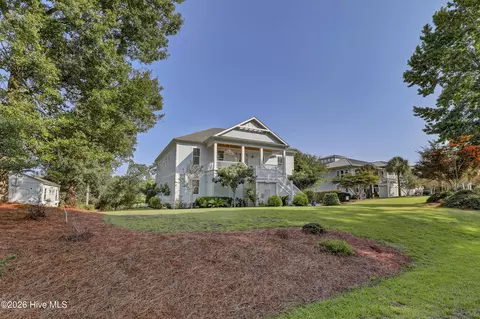 Exterior - 600 Cordgrass Rd, Hampstead, NC 28443 photo 17 of 27