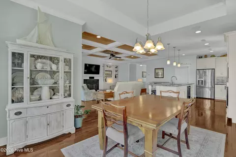Dining - 600 Cordgrass Rd, Hampstead, NC 28443 photo 1 of 2