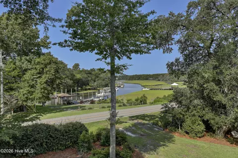 View/Area - 600 Cordgrass Rd, Hampstead, NC 28443 photo 1 of 10