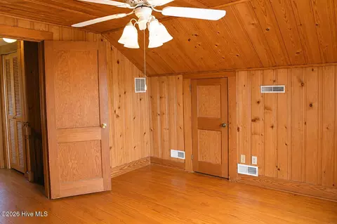 Bedroom - 726 Highway 70 Williston, Williston, NC 28579 photo 2 of 5