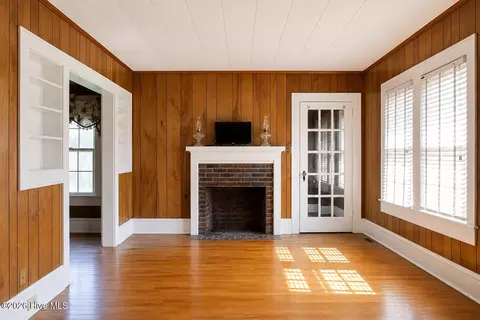 Living - 726 Highway 70 Williston, Williston, NC 28579 photo 2 of 2