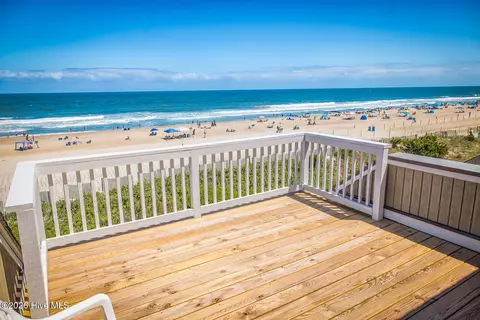 14 E Atlanta St UNIT B, Wrightsville Beach, NC 28480