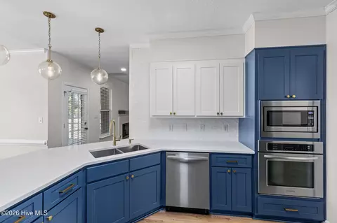Kitchen - 201 Bainbridge Dr, Evans, GA 30809 photo 4 of 5
