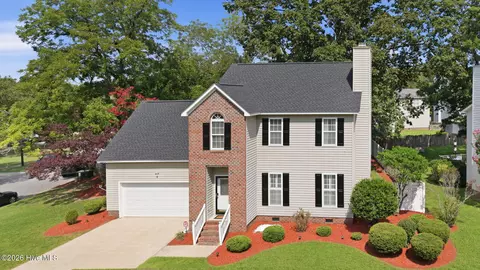 2110 Sir Raleigh Ct, Greenville, NC 27858