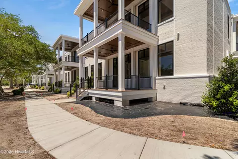 805 Mulberry St #209, Beaufort, NC 28516