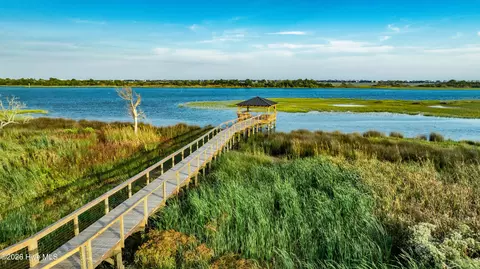 235 Lookout Pt, Hampstead, NC 28443