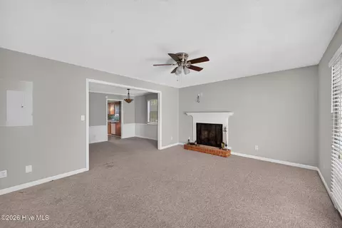 Living - 2448 Riverlook Dr, Augusta, GA 30904 photo 2 of 3