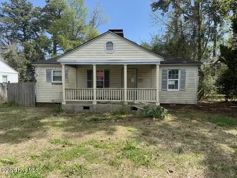 114 Westminister Dr, Jacksonville, NC 28540