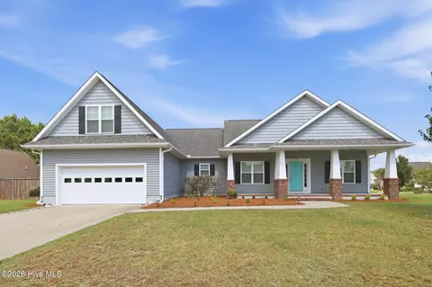 200 Kimberly Ct, Newport, NC 28570