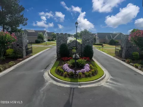 View/Area - 341 Highlands Dr, Hampstead, NC 28443 photo 4 of 7