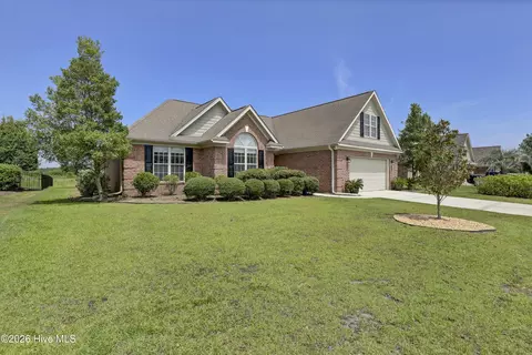 Exterior - 341 Highlands Dr, Hampstead, NC 28443 photo 2 of 10