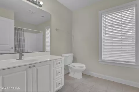 Bath - 341 Highlands Dr, Hampstead, NC 28443 photo 4 of 4