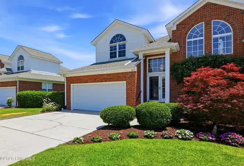 702 Tiara Dr, Wilmington, NC 28412