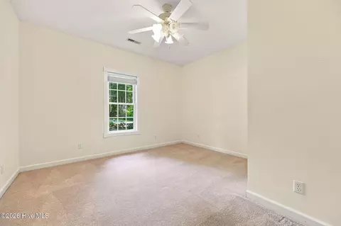 Bedroom - 104 Mullica Dr, Chocowinity, NC 27817 photo 3 of 6